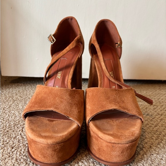 Zara Chunky Tan Brown Suede Open Toe 60’s 70’s Vibes Platform Strappy Sandals - Picture 6 of 8
